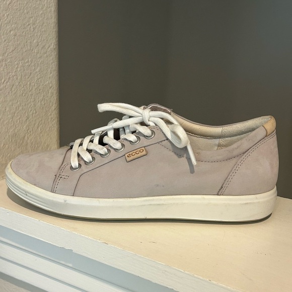 Ecco Women’s Sneaker Soft Size 5-5.5 43000302386 - Picture 4 of 9